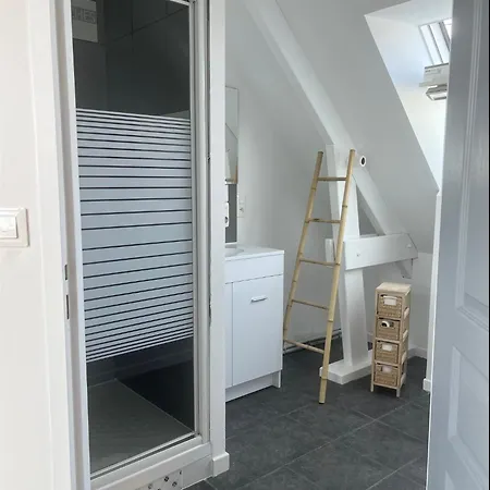 Дом отдыха Chez Arnold - Maison A Moins Dun Km De La