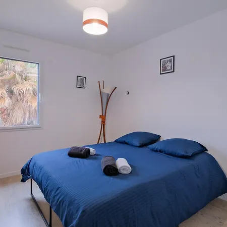 Chez Arnold - Maison A Moins Dun Km De La Hébergement de vacances *