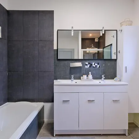 Chez Arnold - Maison A Moins Dun Km De La * La Turballe